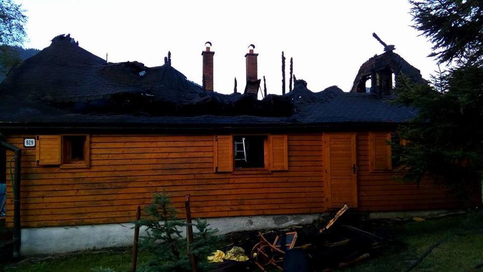 V chatě na Slovensku uhořela matka s dětmi - 2
