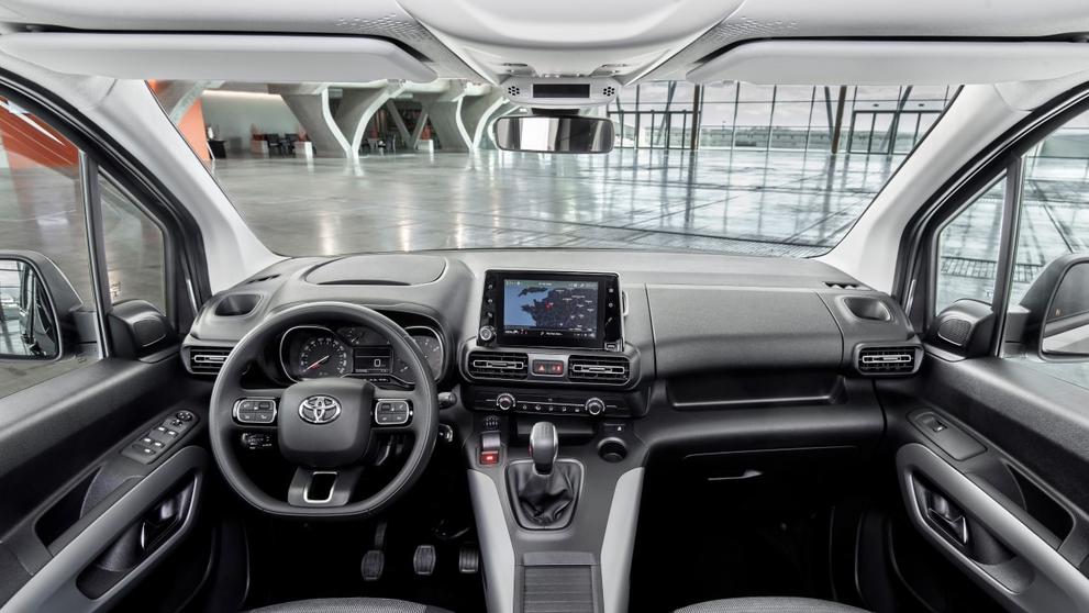 Toyota Proace City - 57