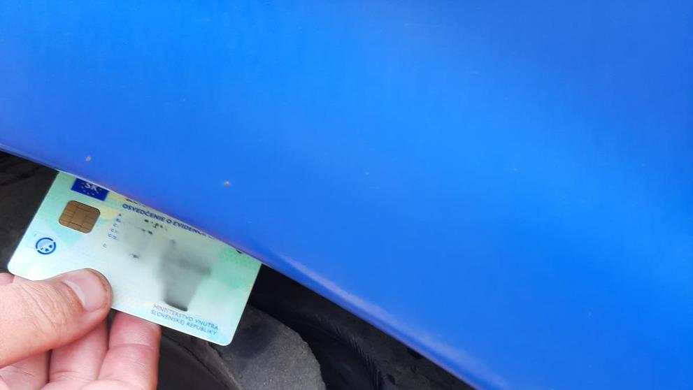 Silniční kontrola autobusu na Hodonínsku