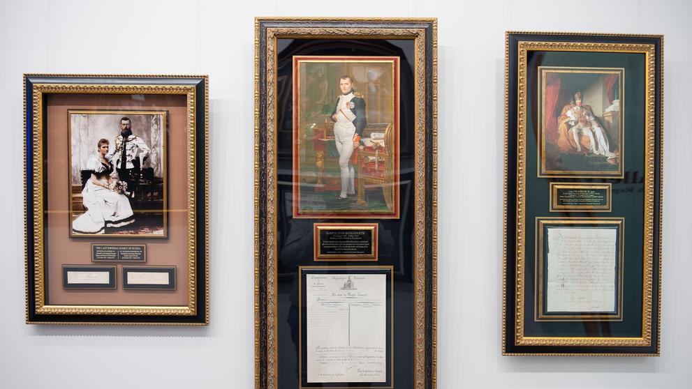 Millionaire Gallery - 16