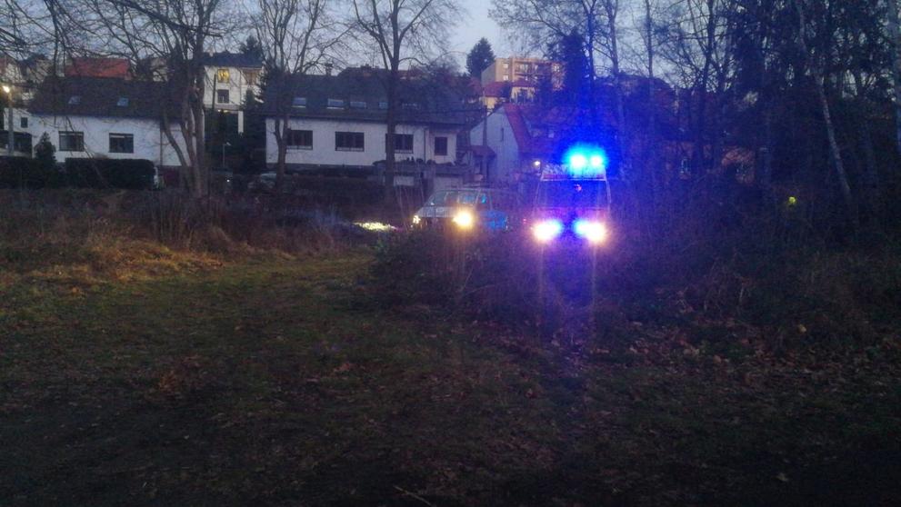 Auto sjelo do řeky - Vrané nad Vltavou