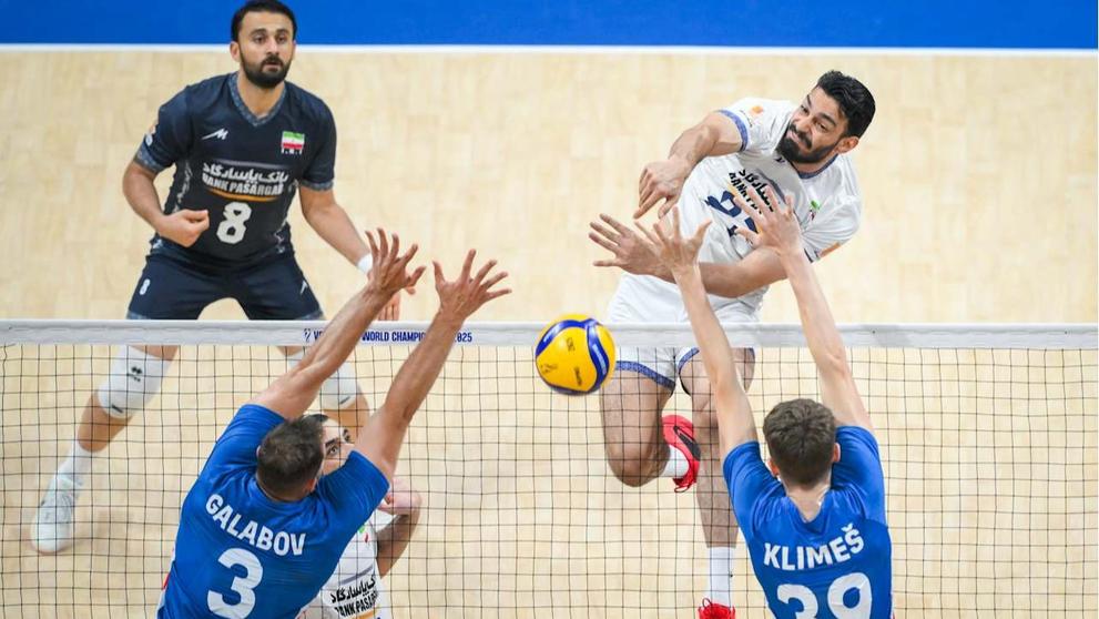 Česká obrana v duelu MS volejbalistů proti Íránu