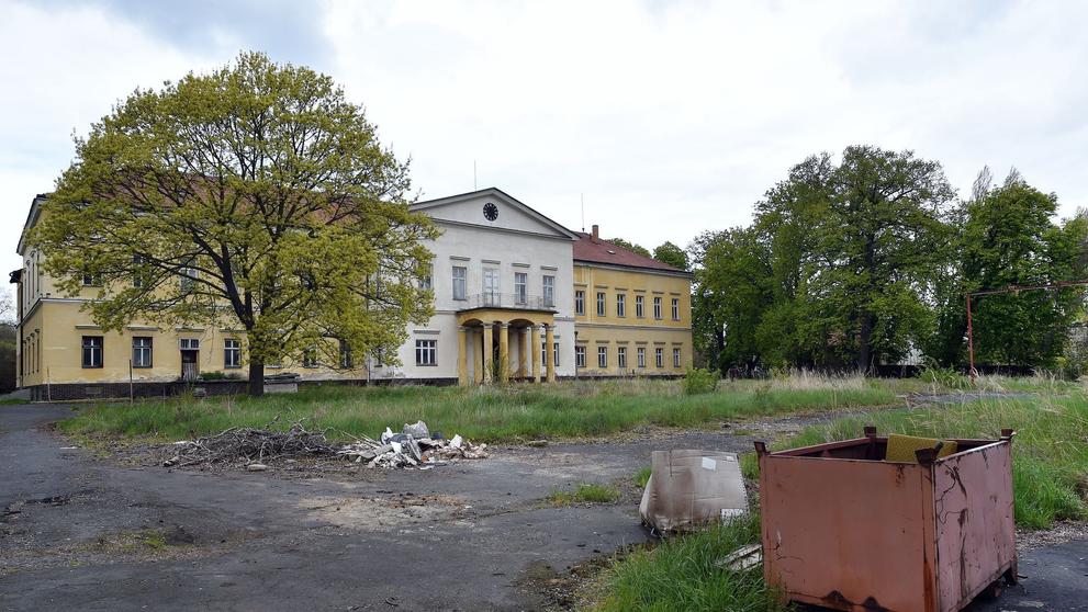 Bývalé Heydrichovo sídlo v Panenských Břežanech - 29