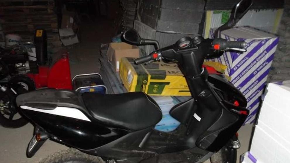 Skutr Yamaha YQ50 Aerox, r. v. 2008