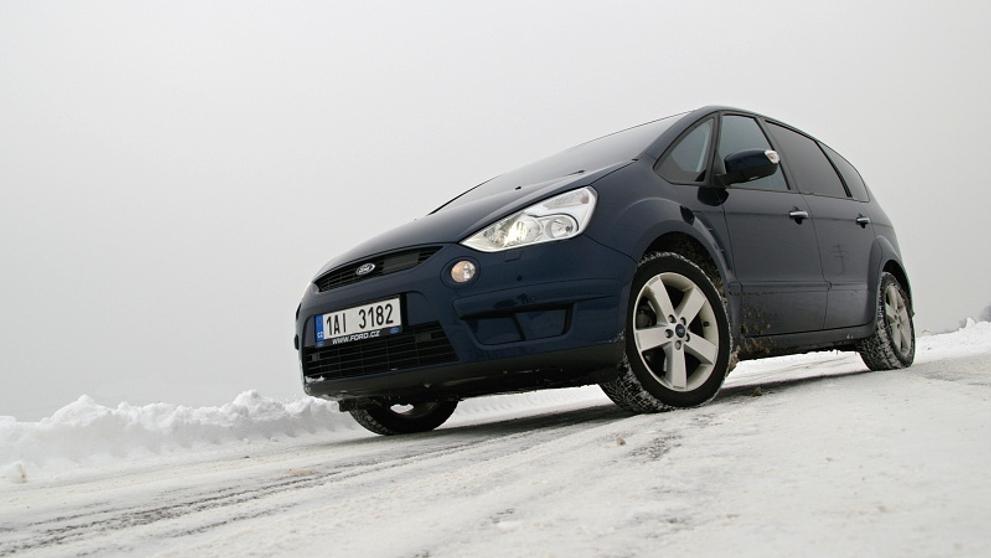 Ford S-Max-7