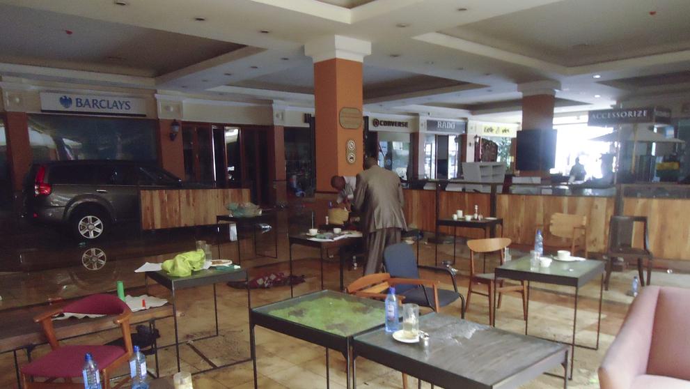 Takto vypadá obchodní centrum po útoku teroristů - 4