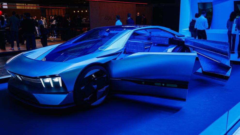Koncept Peugeot Inception