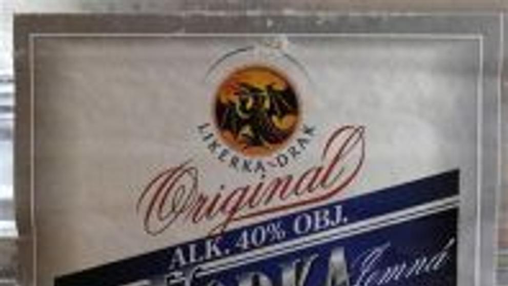 Etikety z lahví jedovatého alkoholu - 3