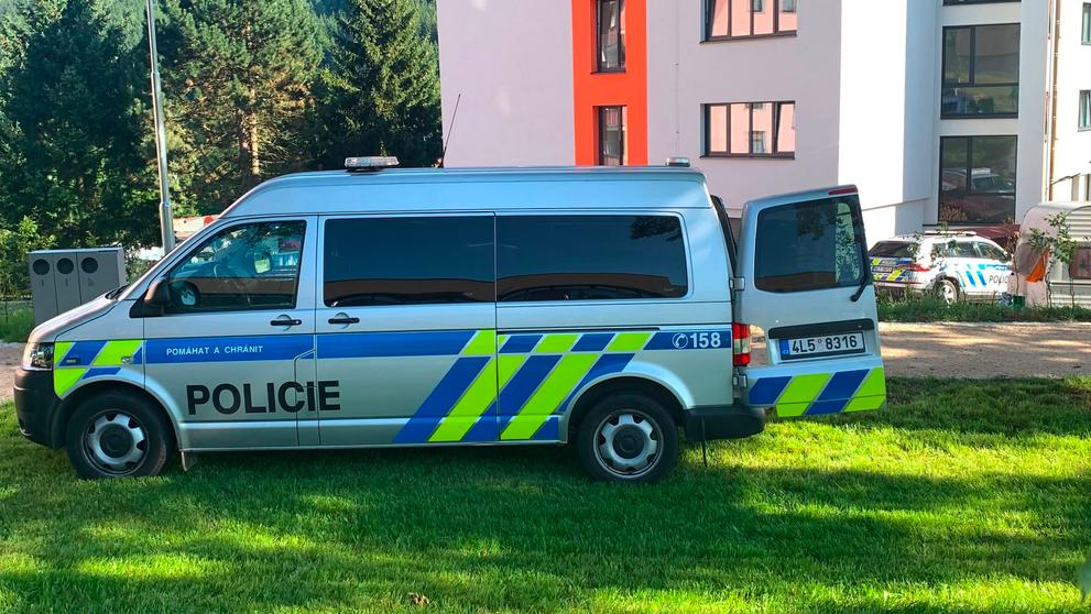 Policejní zásah v Tanvaldu