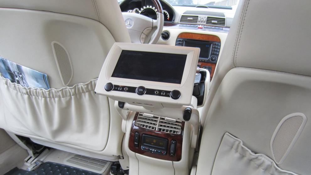 ÚZSVM: Mercedes Benz S600 - 3