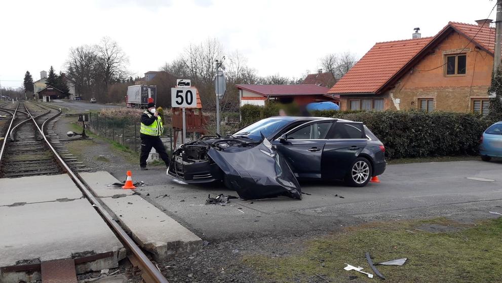 Srážka auta a vlaku - 2