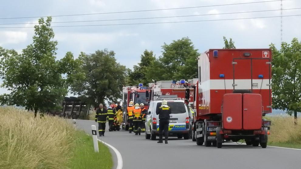 Nehoda cisterny s dusičnanem amonným u Kounic - 3
