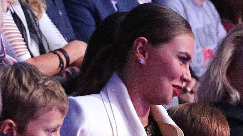 Kabajevová s dětmi