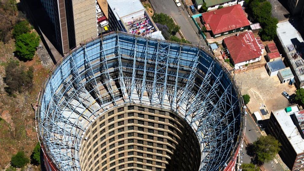 Mrakodrap Ponte Tower - 4