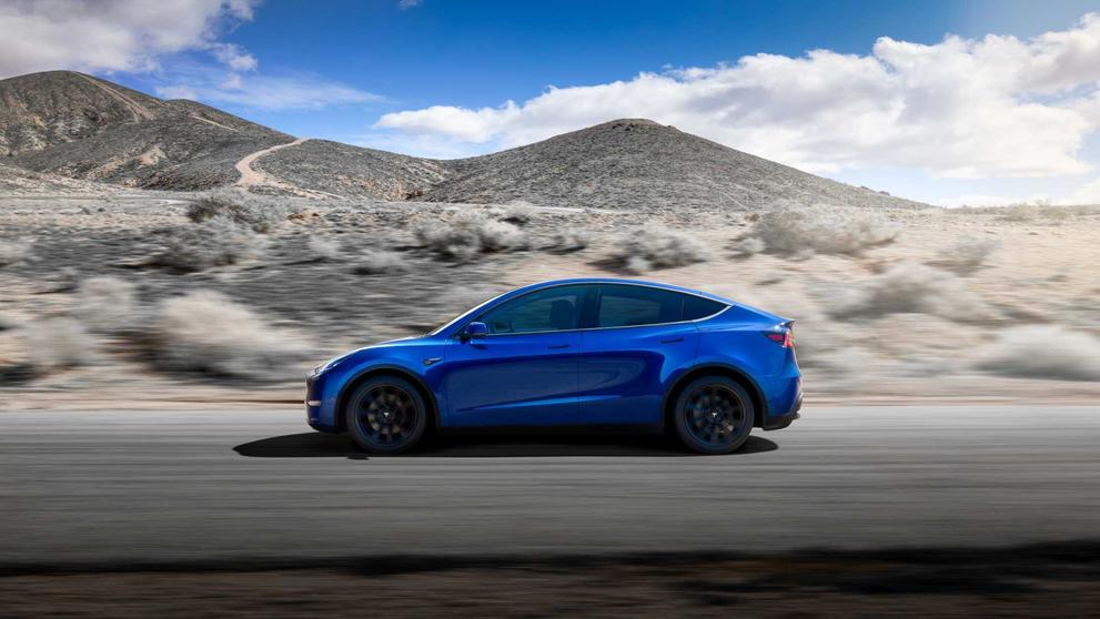 Tesla Model Y - 14