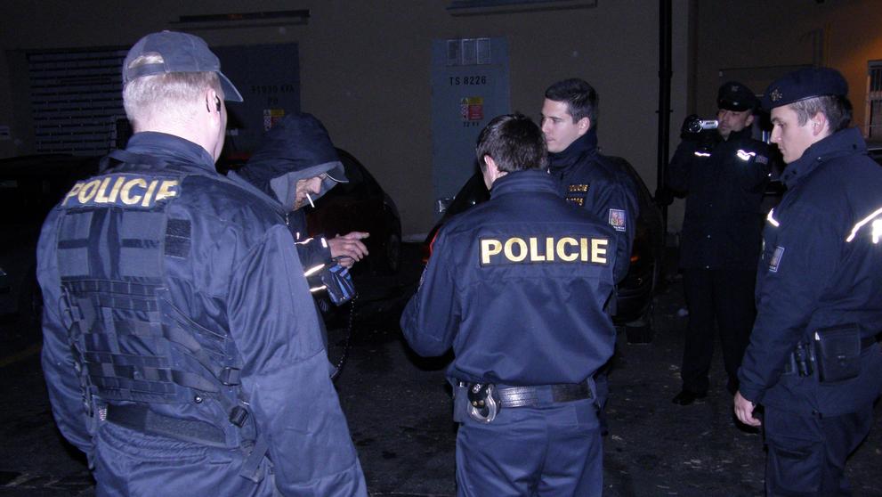 Policjení zátah na mladistvé opilce - 3
