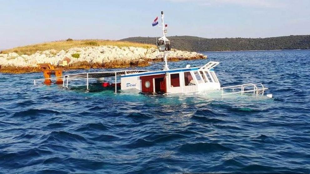 Nehoda výletní lodi - 5