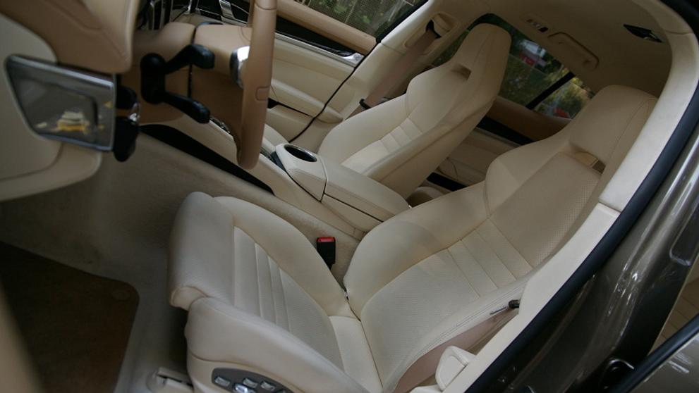 Porsche Panamera 4S - 6