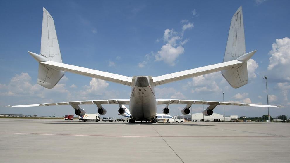 Antonov An-225 Mrija - 4
