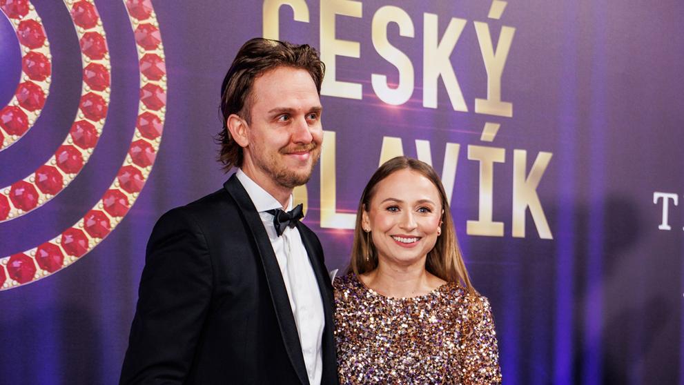 Nikola Čechová s partnerem, 29. 11. 2024 Hudební ceny Český slavík