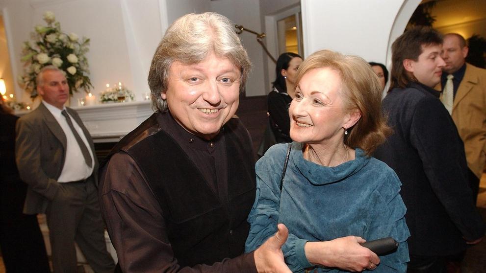 Václav Neckář s manželkou a synem - 3