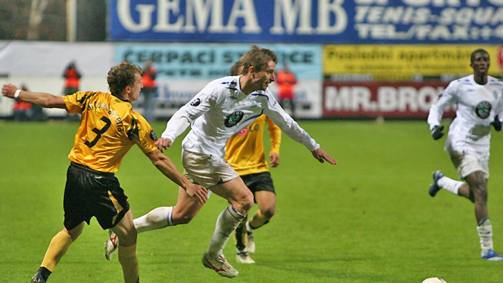 Fotbalisté Mladé Boleslavi budou po prohře s Aténami bojovat o postup do jarní části Poháru UEFA ve Fiorentině.