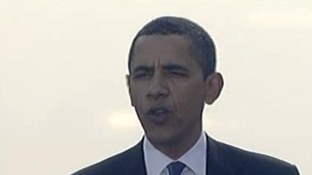 Obama řeční na Hradčanském náměstí