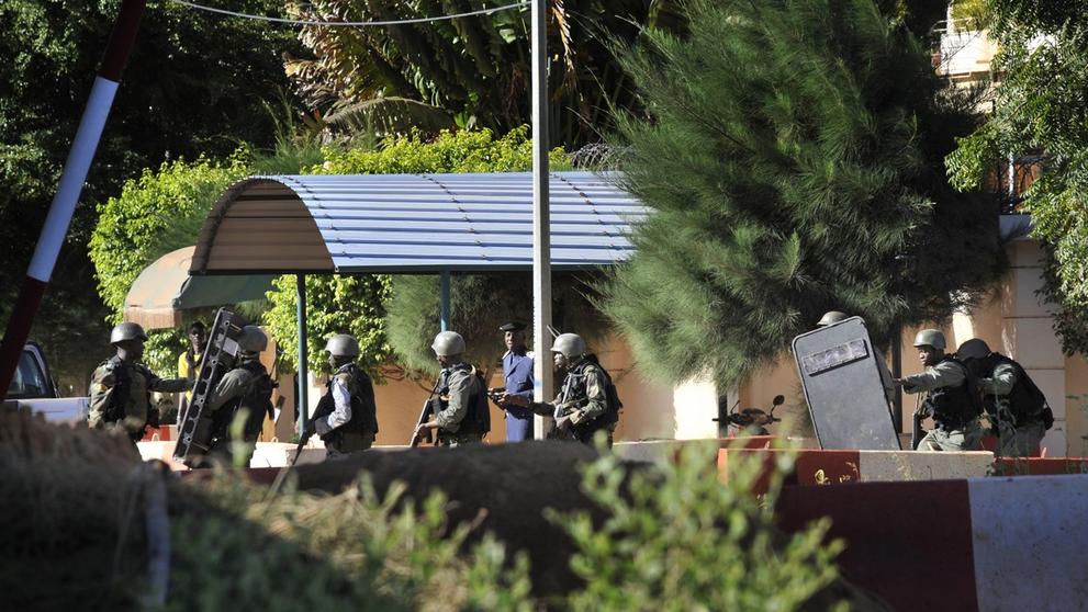 Útok islamistů v hotelu - Mali - 8