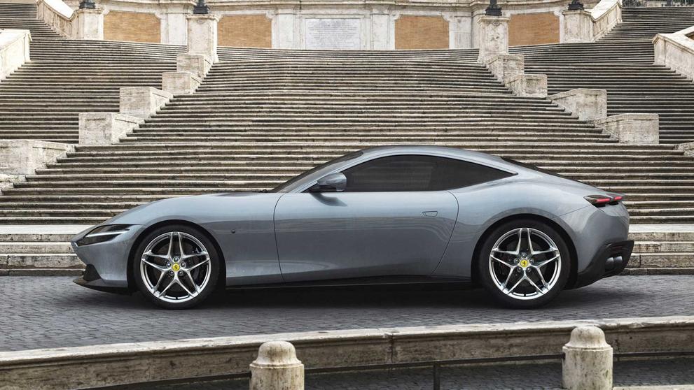 Ferrari Roma - 10
