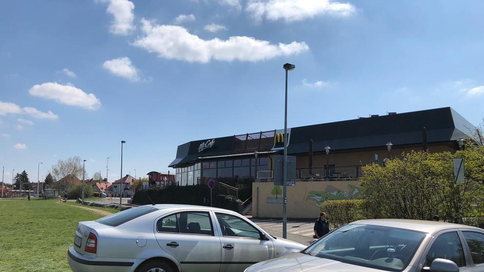 Policie pátrá po 37leté Zuzaně v Šáreckém údolí - 3