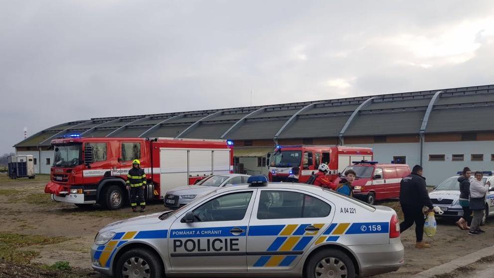 Zřícená lávka v Troji - 2