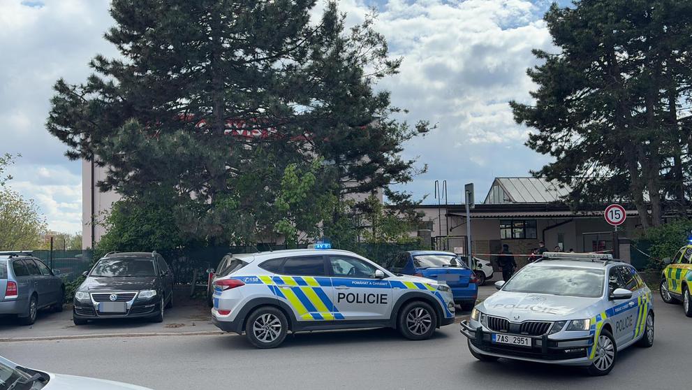 Policie řeší napadení v pražských Řepích (2)