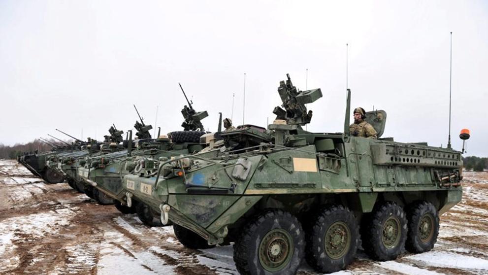 Transportér Stryker - 1