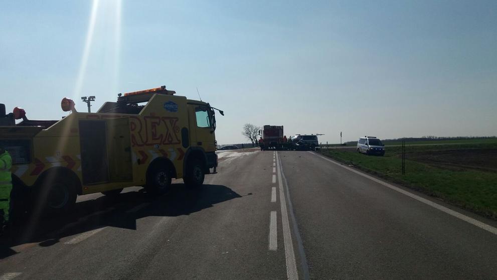 Nehoda autobusu na Znojemsku - 1
