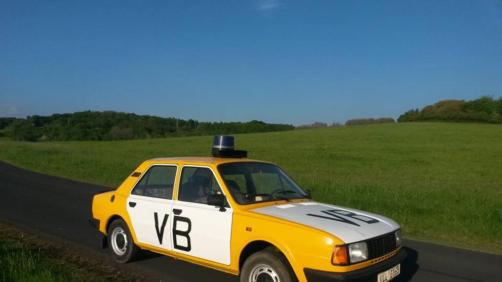 Škoda 120 v barvách Veřejné bezpečnosti
