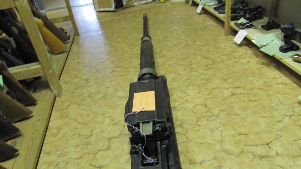 Občan odevzdal letecký automatický kanón
