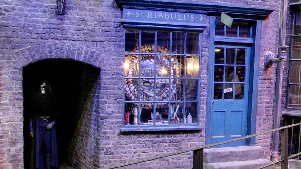 Google zpřístupnil Šikmou uličku, kterou kráčel Harry Potter - 2
