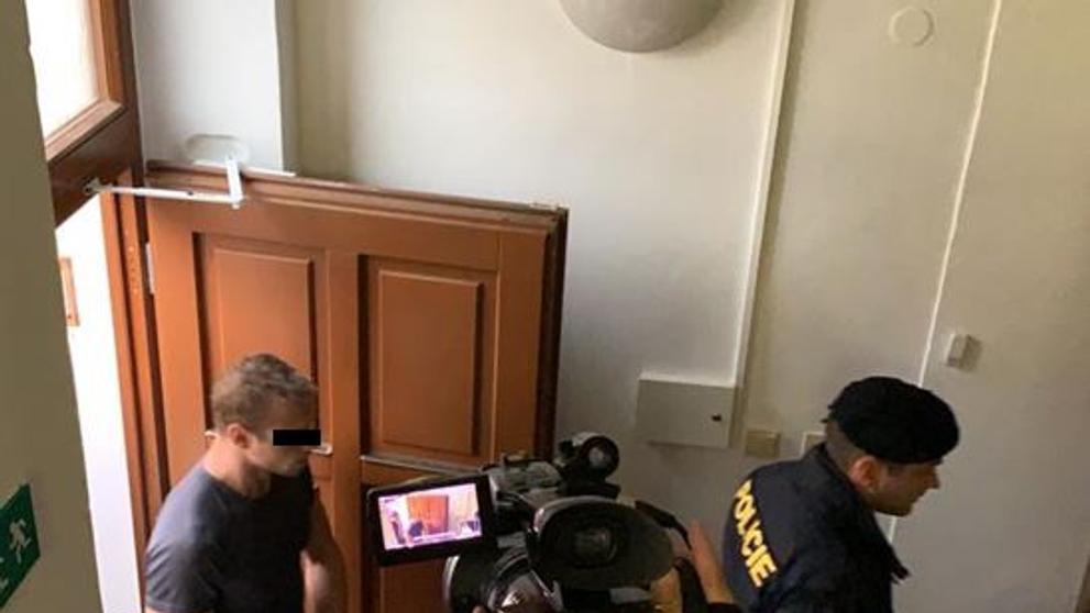 Podezřelé z vraždy pumpařky vedou k soudu - 5