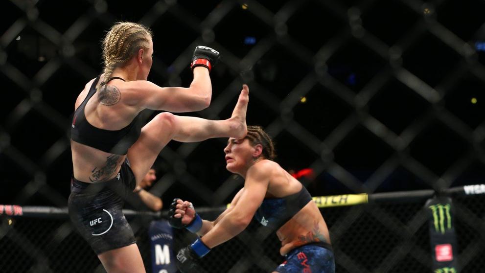 Valentina Schevchenko a Jessica Eye