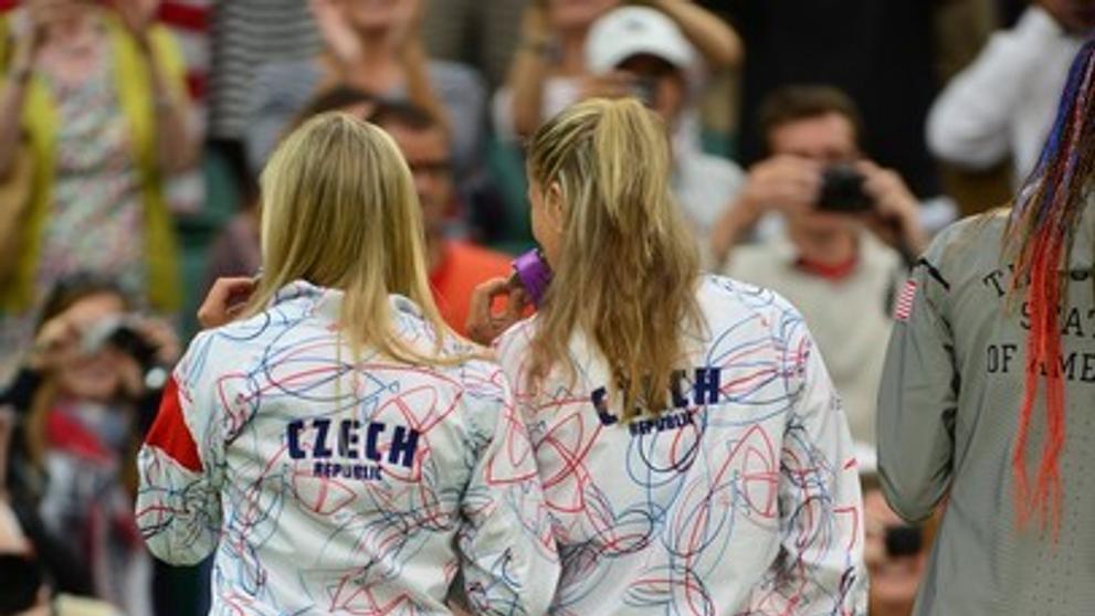 Andrea Hlaváčková a Lucie Hradecká - 6