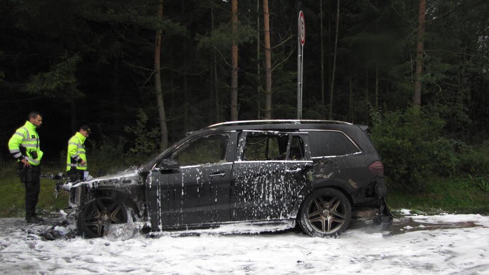 V Kaplici shořel automobil za více než milión korun - 2