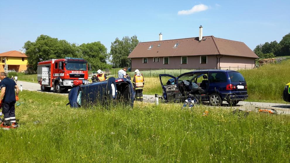 Vážná nehoda u Nových Hradů - 1