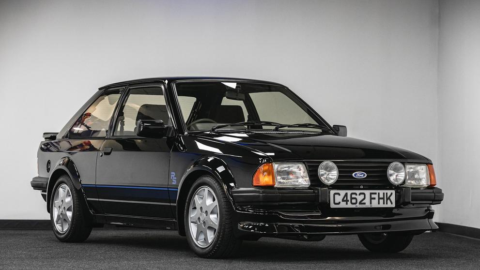 Ford Escort RS Turbo (1)