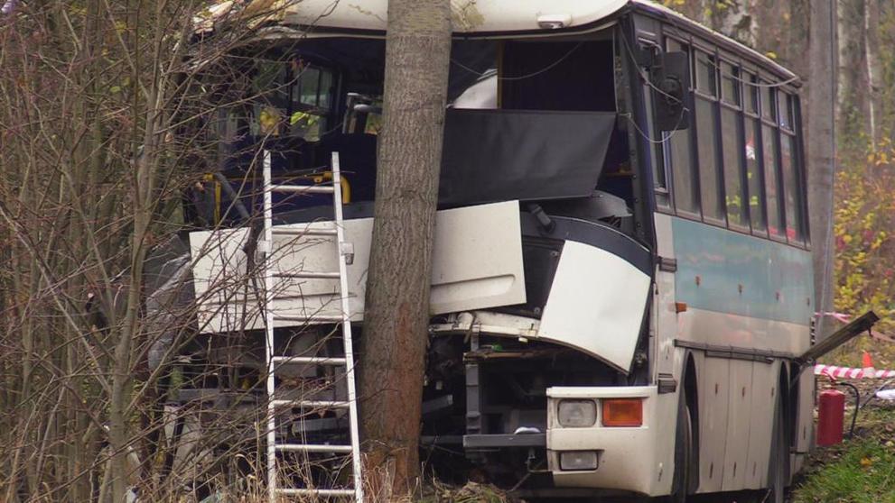 Nehoda autobusu u Věšína na Příbramsku - 4