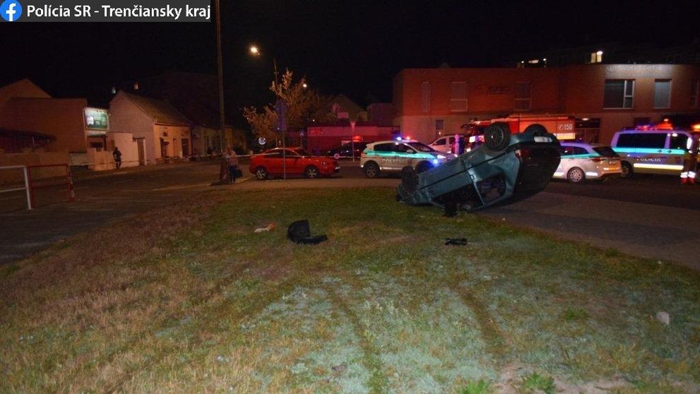 Mladík ujížděl před policisty a srazil tři lidi - 3