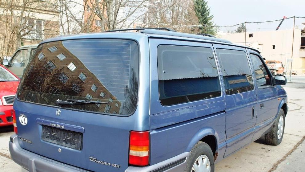 Chrysler Grand Voyager SE 2,5 Turbo Diesel - 2