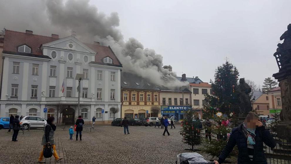 Požár domu ve Dvoře Králové nad Labem - 3