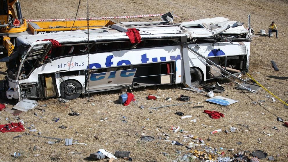 Nehoda autobusu v Turecku s 15 mrtvými a 17 zraněnými - 4