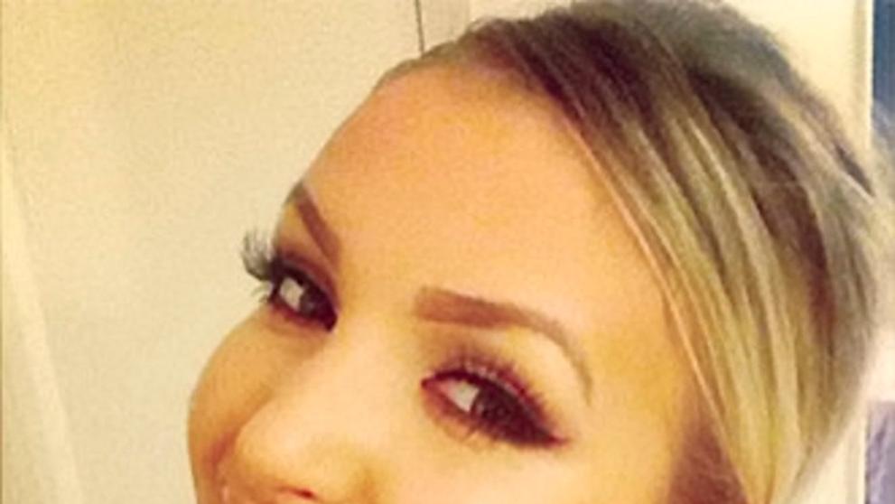 Demi Wright - 3