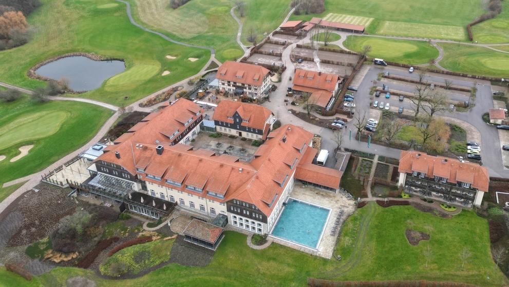 Hotel Weimarer Land golf resort and Spa (cropped)